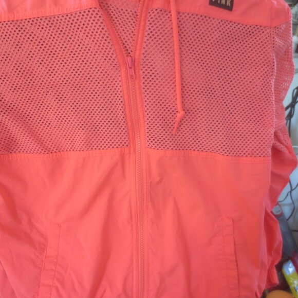 Victoria's Secret Hot Pink Light Windbreaker Jacket with Mesh Chest Accent - Picture 6 of 12